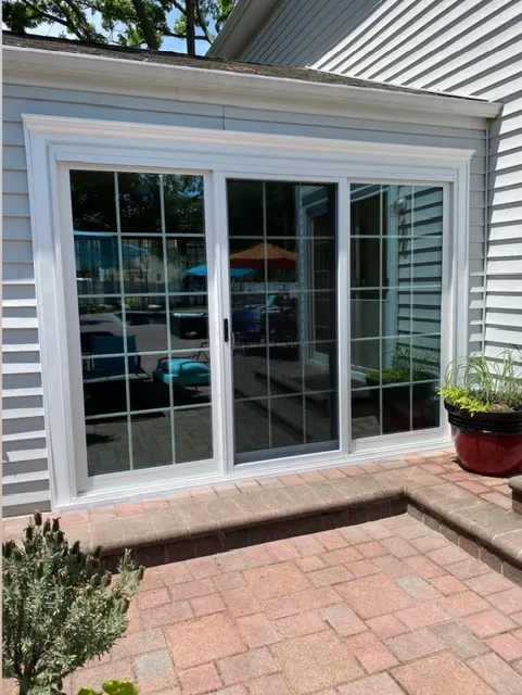 Long Island home with a Mikita-installed door